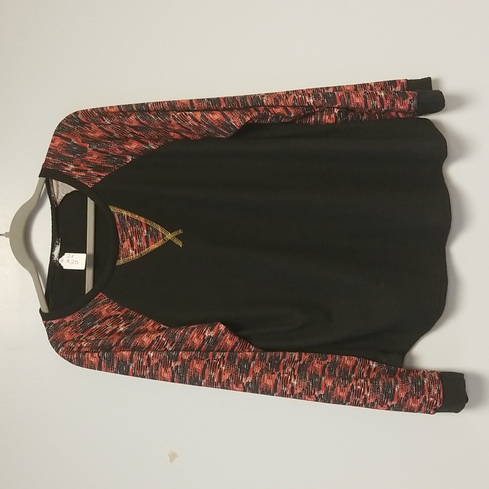 Long sleeve Storyteller 96% Polyester - 4% Spandex  VERY SOFT